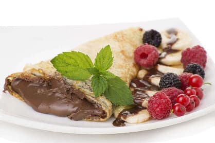 Fench Crepes With Nutella And Fruit