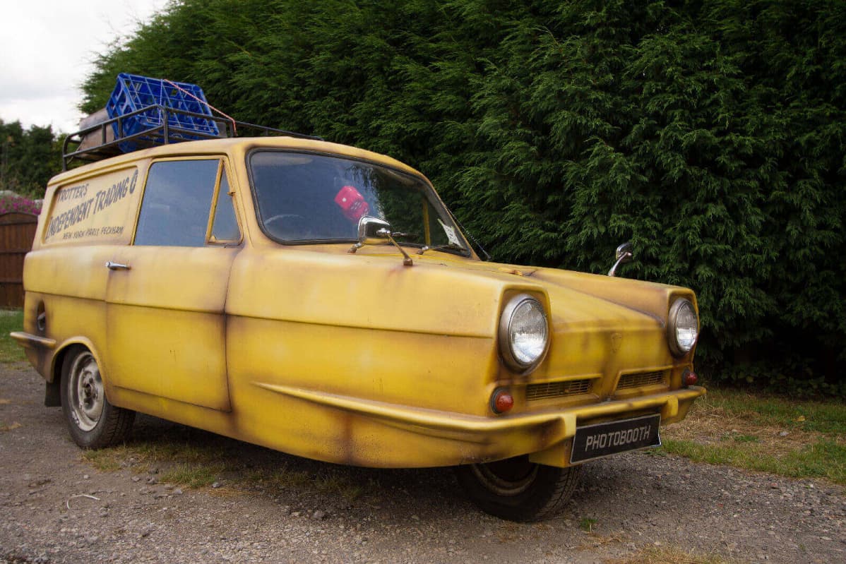 The U.K.'s Only Del Boy Trotter Van Photo Booth